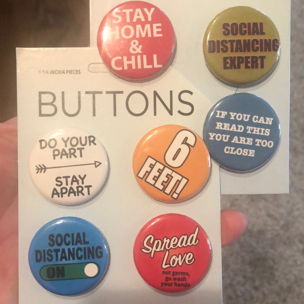 Round Buttons (7) backside Pins